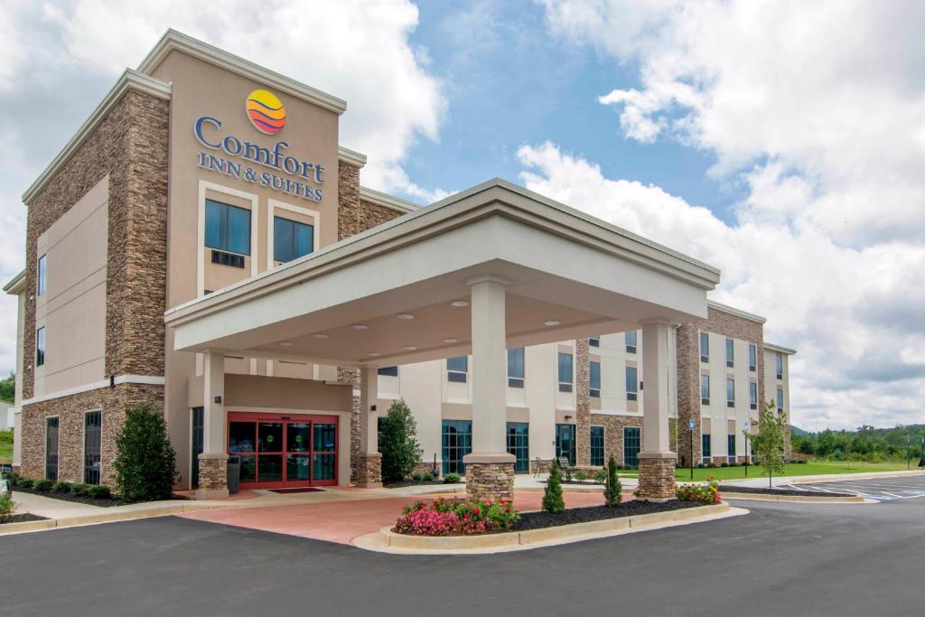 Comfort Inn & Suites East Ellijay Main image 1